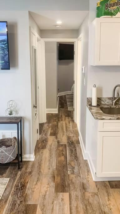 Cozy Modern Apt In The Heart Of Fells Point! ボルティモア エクステリア 写真